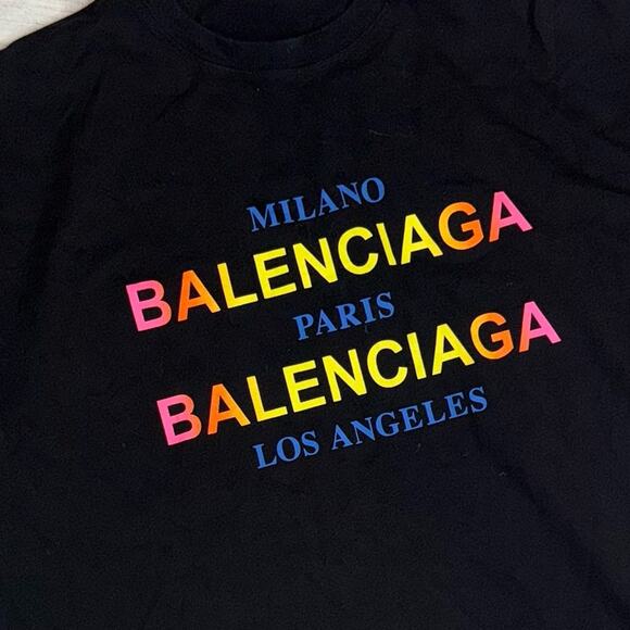 Balenciaga Authentic Men's Black T-Shirt with Rainbow Logo Size Medium - Picture 2 of 5